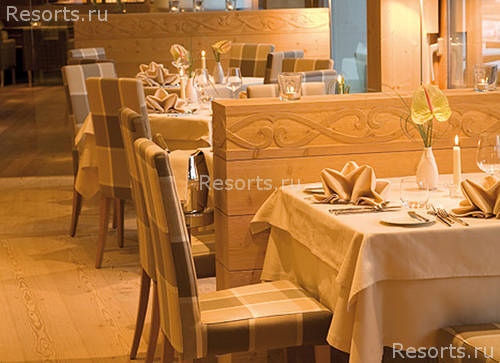 Hotel Nives 23